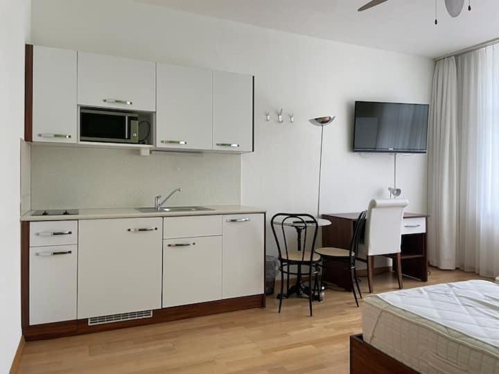 Renovated Near Sees